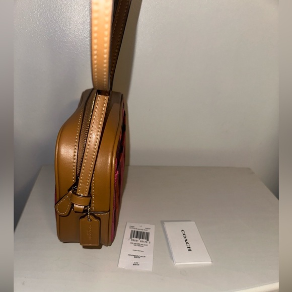 Coach Mini Camera Bag! - Picture 5 of 9